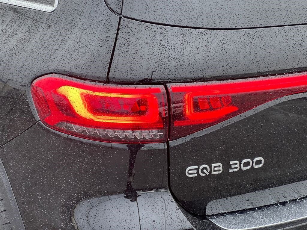 2023 Mercedes-Benz EQB EQB 300